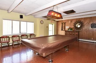 5253 N Lovers Lane Rd, Milwaukee, WI 53225 - Photo 18