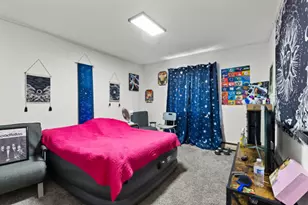 5253 N Lovers Lane Rd, Milwaukee, WI 53225 - Photo 12