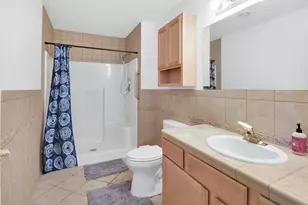 723 Stoney Creek Ct, West Bend, WI 53095 - Photo 12
