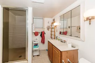 2807 S 9th St, Milwaukee, WI 53215 - Photo 24
