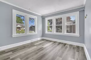 932 N 37th St, Sheboygan, WI 53081 - Photo 10