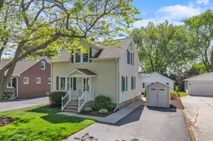 932 N 37th St, Sheboygan, WI 53081 - Photo 2