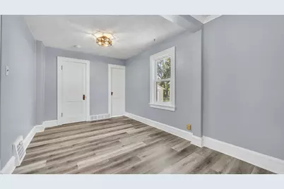 932 N 37th St, Sheboygan, WI 53081 - Photo 12
