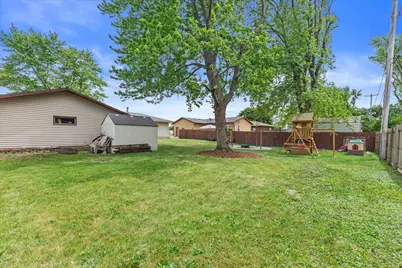 3422  Eagle Rd, Racine, WI 53139 - Photo 24