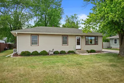 3422  Eagle Rd, Racine, WI 53139 - Photo 2