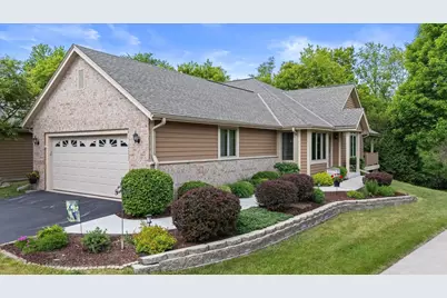 W243N2205  Deer Park Ct #B, Pewaukee, WI 53072 - Photo 1