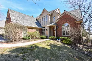 530 Park Cir, Elm Grove, WI 53122 - Photo 1