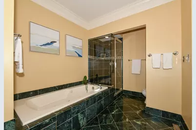 530  Park Cir, Elm Grove, WI 53122 - Photo 26