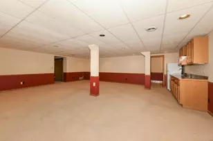 530 Park Cir, Elm Grove, WI 53122 - Photo 38
