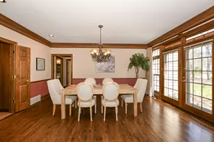 530 Park Cir, Elm Grove, WI 53122 - Photo 14