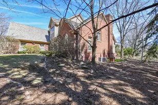 530 Park Cir, Elm Grove, WI 53122 - Photo 40