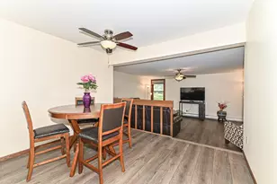 4215 N 100th St, Milwaukee, WI 53222 - Photo 8