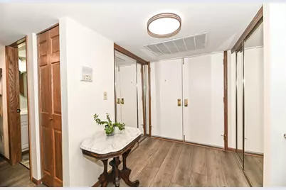 4215 N 100th St #166, Milwaukee, WI 53222 - Photo 2