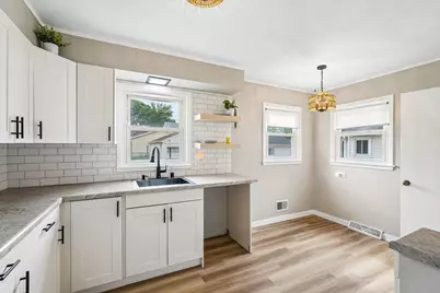 3708 N 97th Pl, Milwaukee, WI 53222 - Photo 12