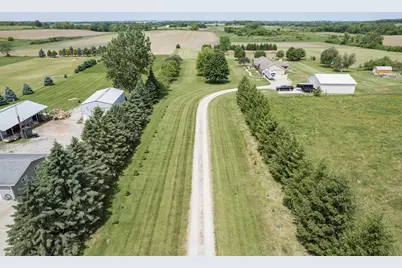 W5546  Sun Rd, Clyman, WI 53039 - Photo 34