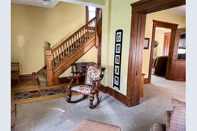 2126  Market St, La Crosse, WI 54601 - Photo 6
