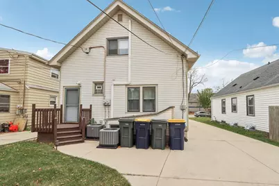 2451 S 68th St, West Allis, WI 53219 - Photo 2