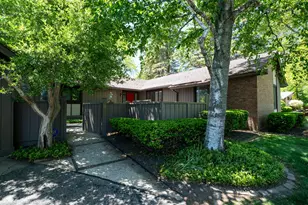 8 Pinewood Ct, Racine, WI 53402 - Photo 34