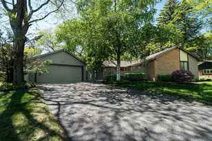 8 Pinewood Ct, Racine, WI 53402 - Photo 30