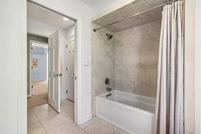 10528 N Haddonstone Pl, Mequon, WI 53092 - Photo 26