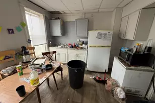 820 W Keefe Ave, Milwaukee, WI 53206 - Photo 2