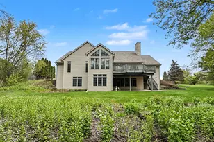 W291S5245 Ridgefield Rd, Genesee, WI 53189 - Photo 4