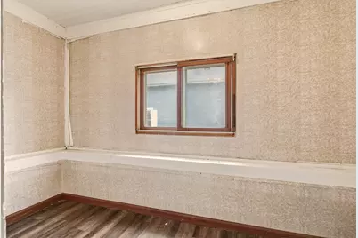 1453  Charles St, La Crosse, WI 54603 - Photo 16