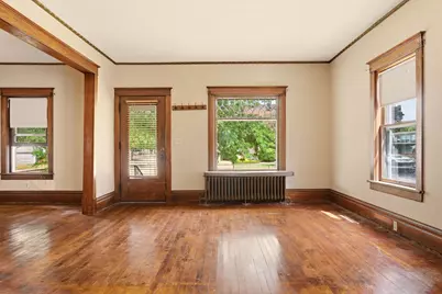 1453  Charles St, La Crosse, WI 54603 - Photo 4