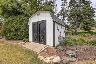 18260 W Willow Rd, New Berlin, WI 53146 - Photo 36