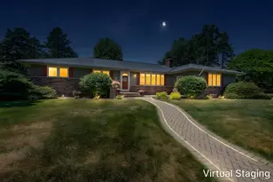 1330 Christopher Ct, Oconomowoc, WI 53066 - Photo 4