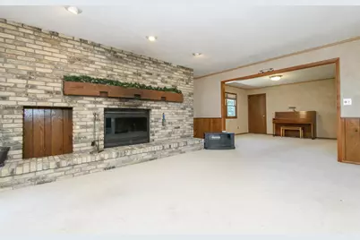 1330  Christopher Ct, Oconomowoc, WI 53066 - Photo 16