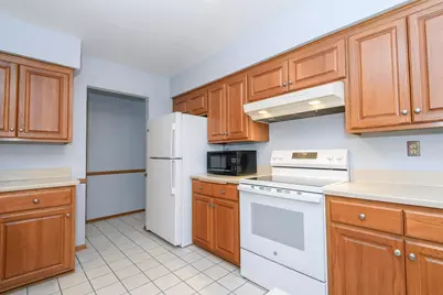 1330  Christopher Ct, Oconomowoc, WI 53066 - Photo 12