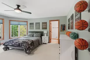 10101 N Hunt Club Ct, Mequon, WI 53097 - Photo 52