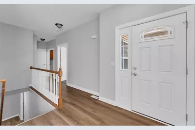 928  Langdon Ct #928, Racine, WI 53406 - Photo 6