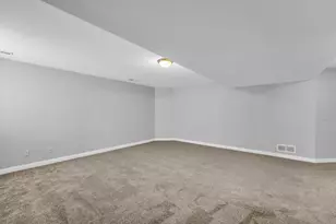 926 Langdon Ct, Racine, WI 53406 - Photo 38