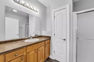 926 Langdon Ct, Racine, WI 53406 - Photo 24