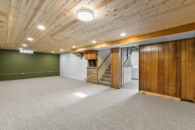 8057  17th Ave, Kenosha, WI 53143 - Photo 20