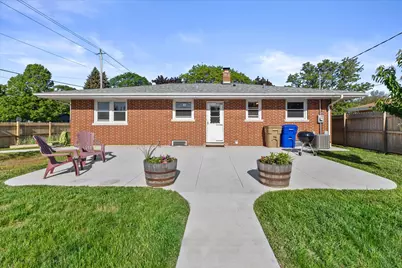 8057  17th Ave, Kenosha, WI 53143 - Photo 24