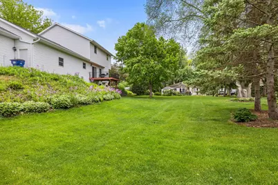 1021  Johnson St, Onalaska, WI 54650 - Photo 30