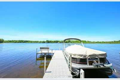 7926 E Long Lake Dr, Racine, WI 53185 - Photo 4