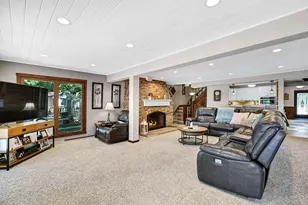 7926 E Long Lake Dr, Racine, WI 53185 - Photo 10