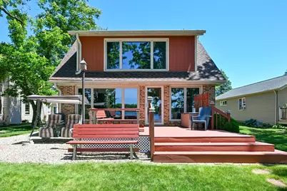 7926 E Long Lake Dr, Racine, WI 53185 - Photo 32