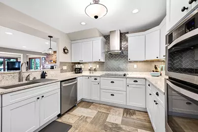 7926 E Long Lake Dr, Racine, WI 53185 - Photo 8