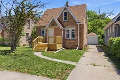 4706 N 57th St, Milwaukee, WI 53218 - Photo 2