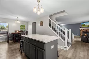 871 N Sandy Ln, Elkhorn, WI 53121 - Photo 8