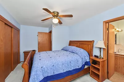 803 W Washington Ave, Waukesha, WI 53188 - Photo 12