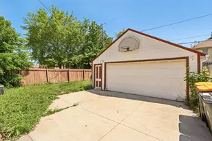 2660 N 63rd St, Wauwatosa, WI 53213 - Photo 24