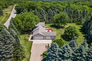 620 Prairie View Dr, North Prairie, WI 53153 - Photo 30
