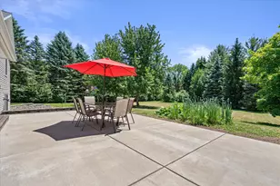 620 Prairie View Dr, North Prairie, WI 53153 - Photo 6