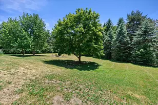 620 Prairie View Dr, North Prairie, WI 53153 - Photo 14